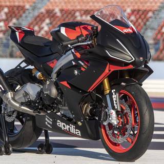 Aprilia RS 660 wallpaper