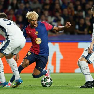 Lamine Yamal HD Chromebook wallpaper