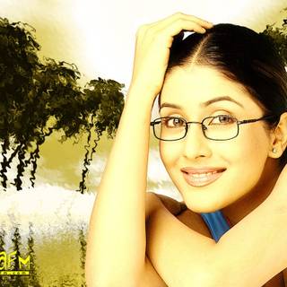 Keerthi Reddy wallpaper