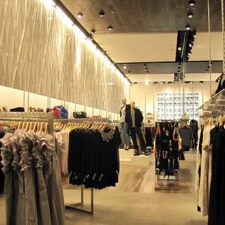 French Connection wallpaper