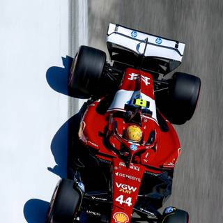 iPhone 4k Formula 1 wallpaper