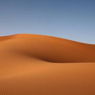 MacBook summer sand wallpaper