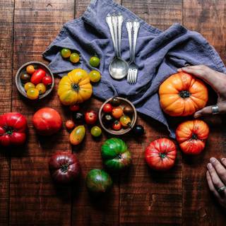 Tomato summer wallpaper