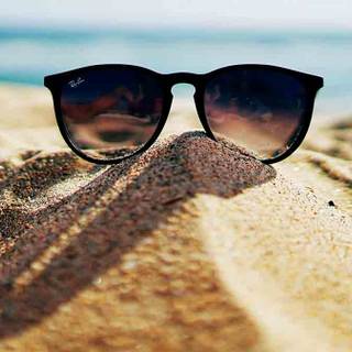 MacBook summer sand wallpaper