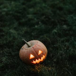 Halloween vintage 4k wallpaper
