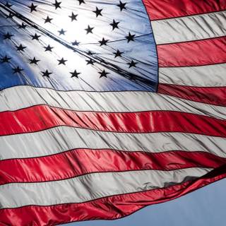 Memorial Day iPhone wallpaper