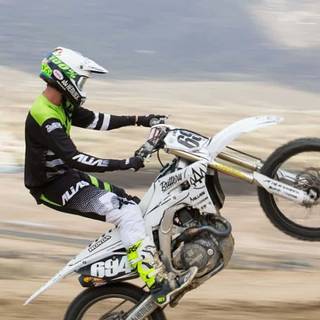 iPhone dirt bike wallpaper