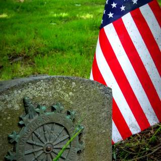 Memorial Day iPhone wallpaper