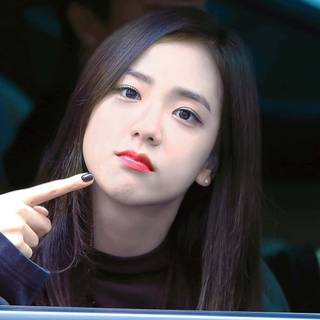 Kim Jisoo desktop wallpaper