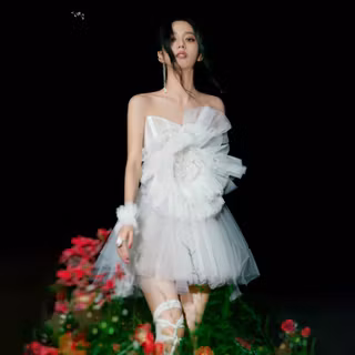 Blackpink Jisoo desktop wallpaper