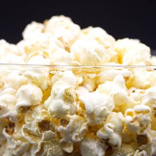 Popping popcorn wallpaper