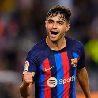 Pedri desktop wallpaper