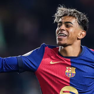 Lamine Yamal PS5 wallpaper