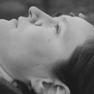 Adrianne Lenker computer wallpaper