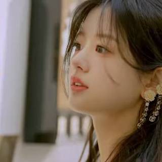 Illit desktop wallpaper