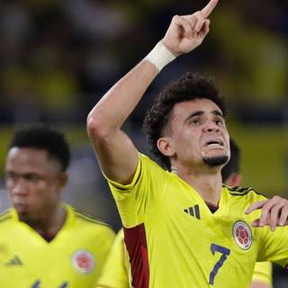 Luis Díaz 2025 wallpaper