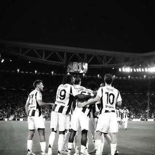 Juventus 2025 players wallpaper