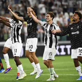 Juventus 2025 players wallpaper