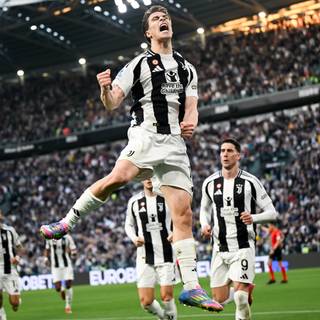 Juventus 2025 players wallpaper