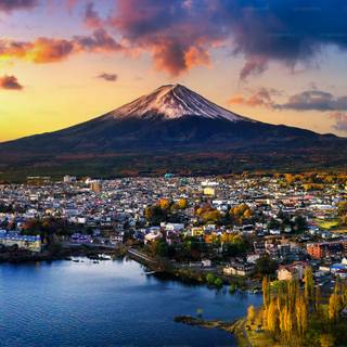 Japanese mountains wallpaper