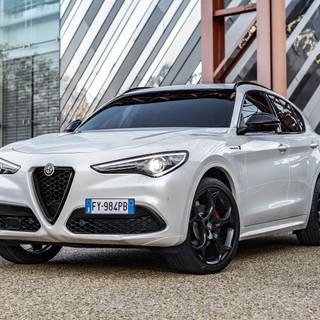 Alfa Romeo Stelvio wallpaper