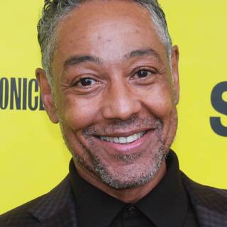 Giancarlo Esposito wallpaper