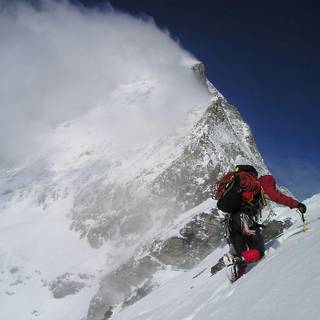 Mountain climbers wallpaper