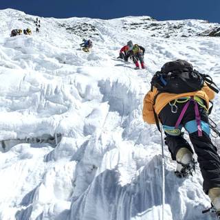 Mountain climbers wallpaper