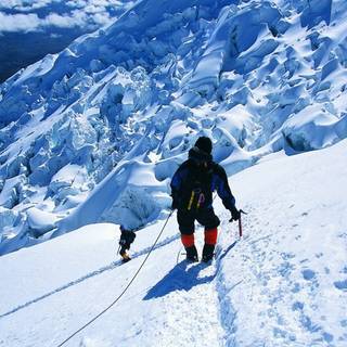 Mountain climbers wallpaper