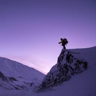 Mountain climbers wallpaper
