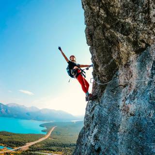 Mountain climbers wallpaper
