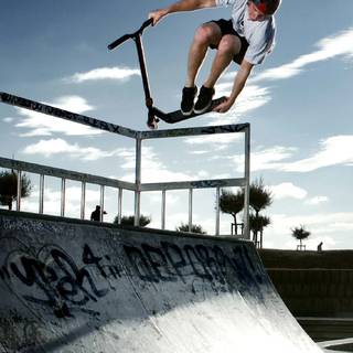 Freestyle scootering wallpaper