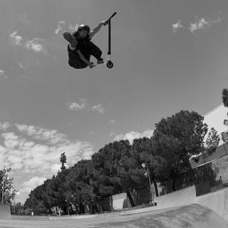 Freestyle scootering wallpaper