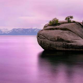 MacOS Tahoe wallpaper