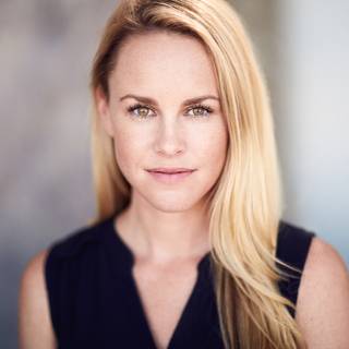 Julie Berman wallpaper