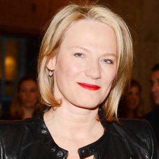 Cheyenne Phillips wallpaper