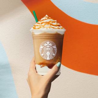 Caramel Ribbon Crunch wallpaper