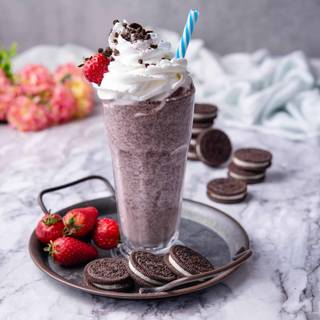 Oreo Milkshake wallpaper