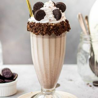 Oreo Milkshake wallpaper