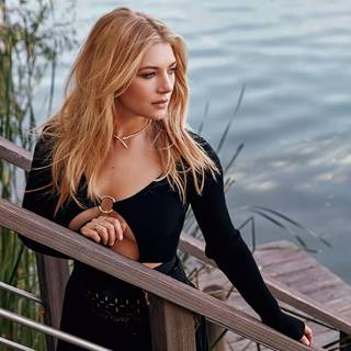 Magazine 4k wallpaper