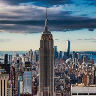 iPhone 4k city wallpaper