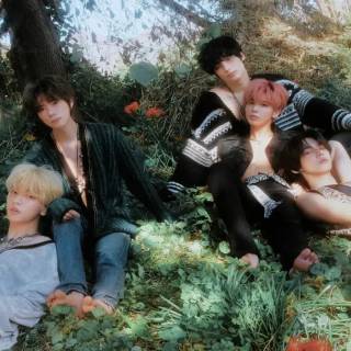 TXT logo desktop wallpaper