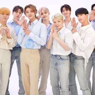 Seventeen desktop HD wallpaper