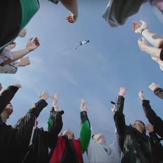 Seventeen desktop HD wallpaper