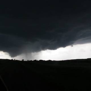 Nocturnal tornado wallpaper