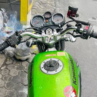 Kawasaki Ninja SS wallpaper