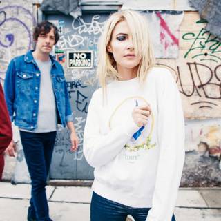Metric wallpaper