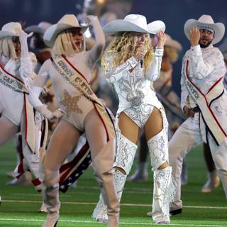 Beyoncé Cowboy computer wallpaper