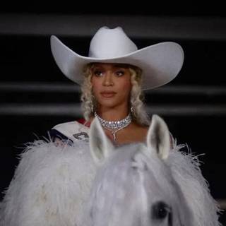 Beyoncé Cowboy computer wallpaper