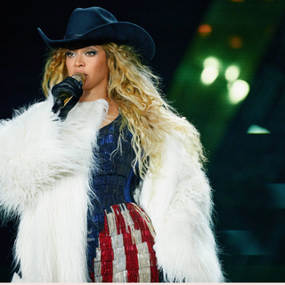 Beyoncé Cowboy computer wallpaper